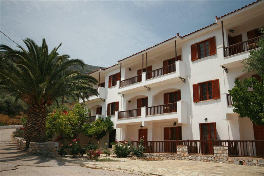 Venetia Apartments Monemvasía Esterno foto